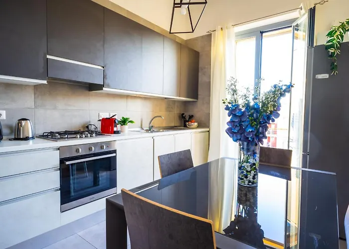 Bocconi - Modern 2br Near Navigli Apartmán *