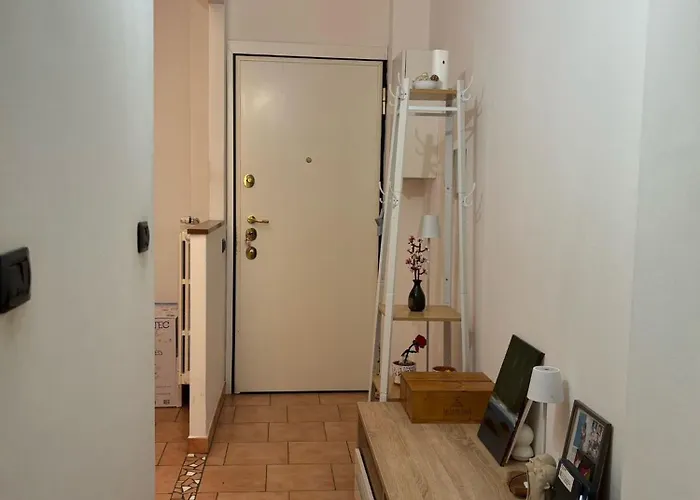 Casa Micio Marco Milan