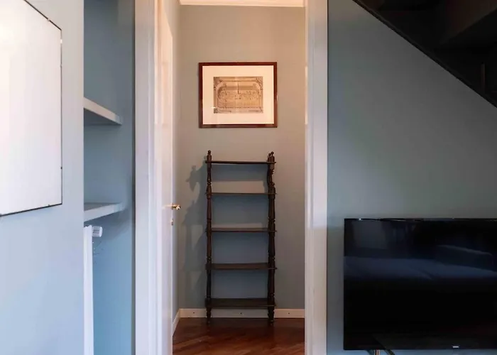 Bilocale Moderno Per 4 Vicino Mm Pasteur Via Venini Милан