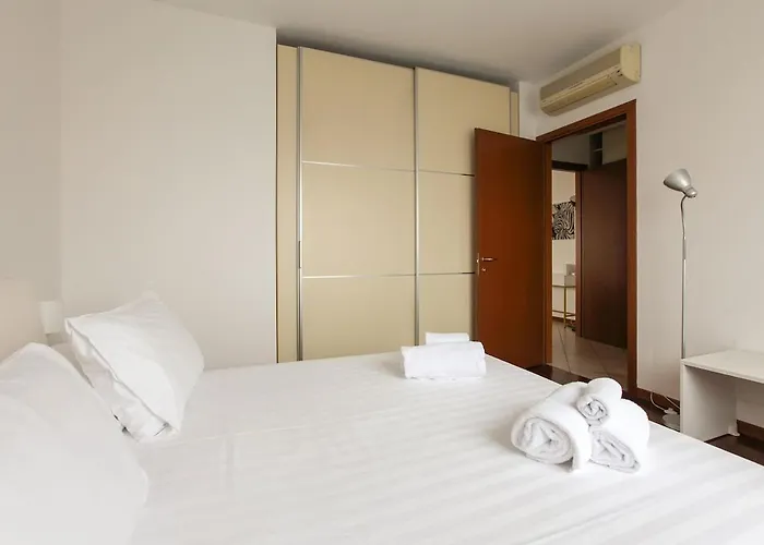 La Casa Di Marco - Luminoso A 2 Minuti Dalla Metro דירה