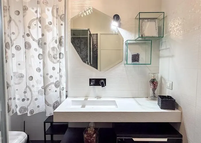 Lägenhet Family 2br With Balcony, Near Metro