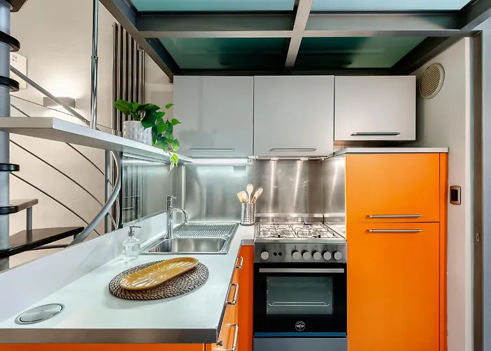 Stayeasy Lodi82 - Modern Loft Metro M3 Brenta