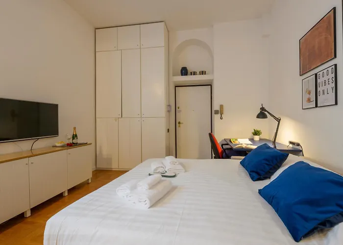 Montevideo, 4 - In The Creative Heart Of *