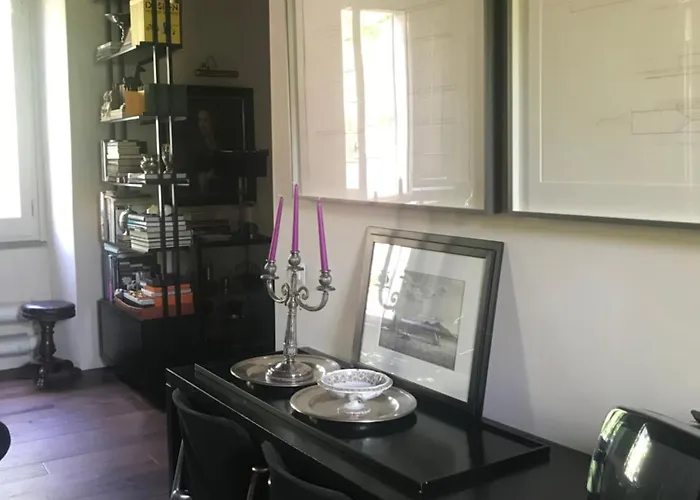 דירה Design And History