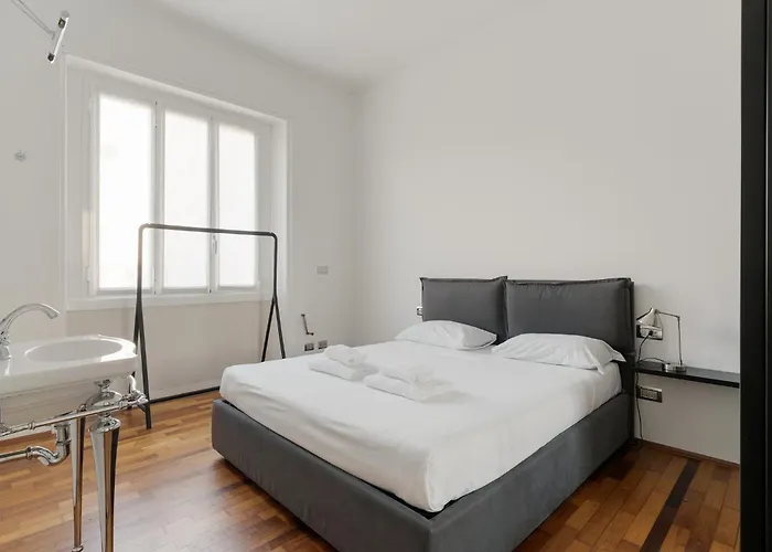 Guesthost - Cairoli Cozy