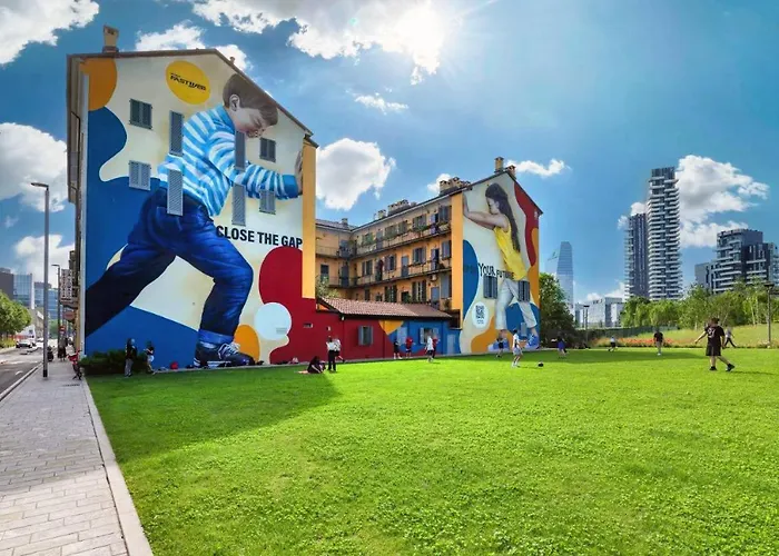 아파트 Nel Cuore Del Quartiere Isola, All'ombra Del Bosco Verticale *