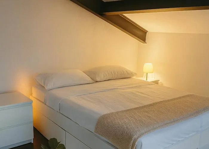 Loft-porta Romana Old *