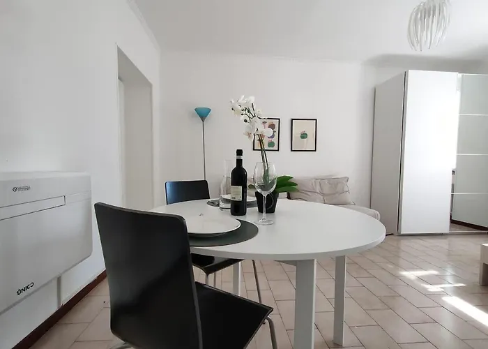 Lavi - Lakeside L&b Appartamento