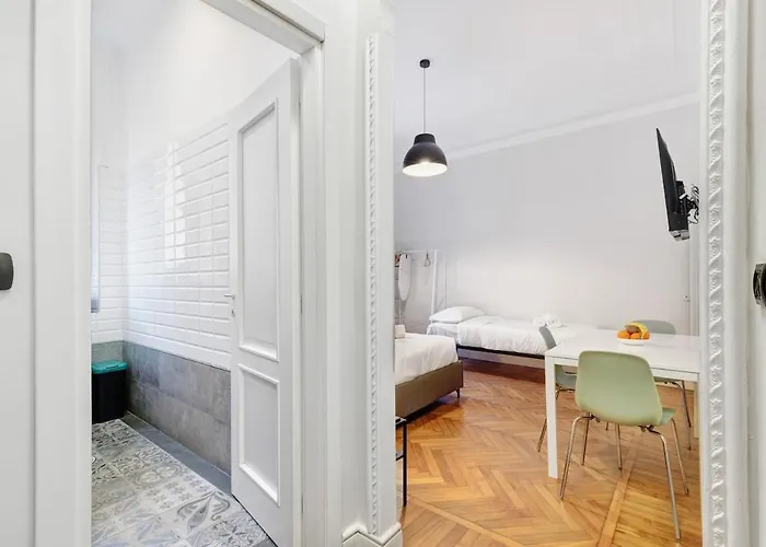 公寓 Elegance & Comfort I Balcony I Metro 200m *