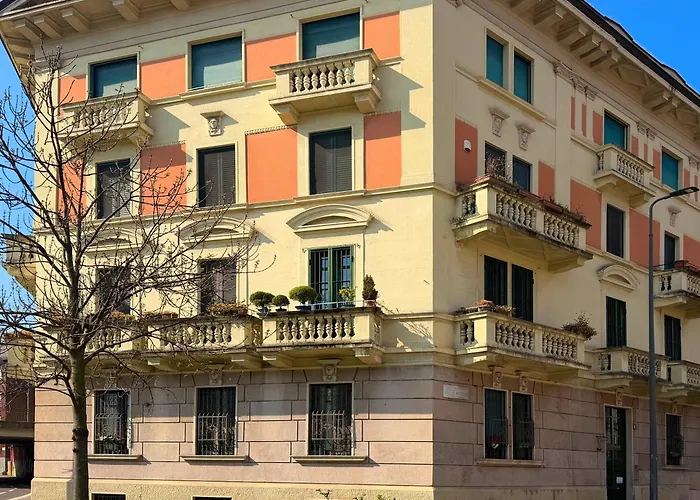 Apartman Homeby - Achille's Milánó