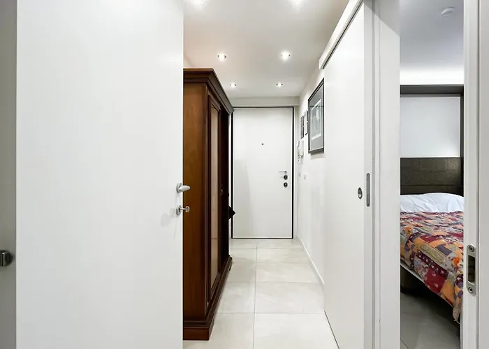 Appartamento Splendido Monolocale Moderno - Wifi E Ac - Cortina Milano