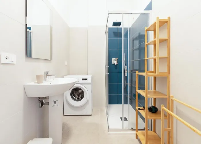 Guesthost - Comfy Flat Near Gambara Mm1 アパート