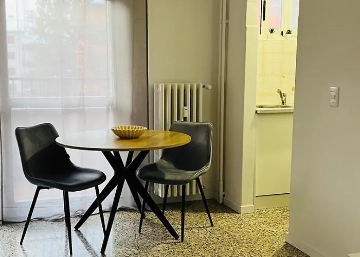 Apartmán Entire 200 Meters From The Blue Metro Line