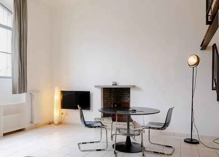 M28 Urban Loft Navigli Apartamento Milão