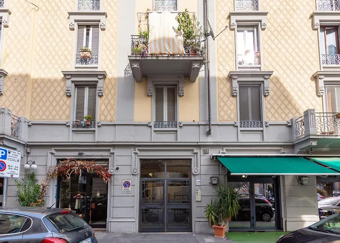 Il Glicine - Vista Mozzafiato, Zona Isola, Vicino Metro M3 M5 E Stazione Appartement *
