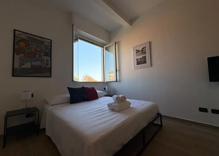 Linate Airport Easy Milano