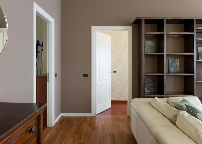 Elegant Luxury In Historic Center - M2 Apartment *