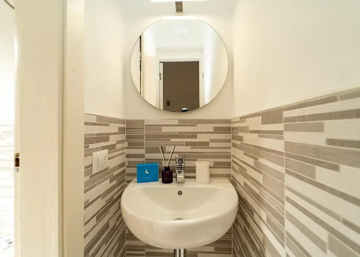 Comfortable And Bright In Marghera Milan