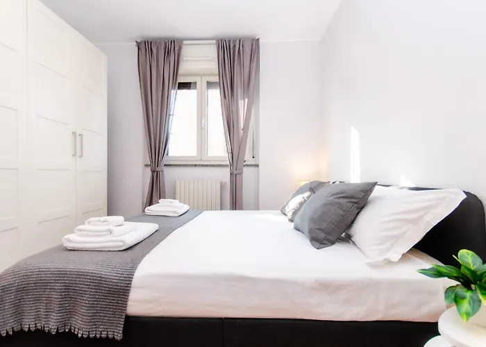 Apartment Vivimihome-norico 2 Bedrooms 2 Bathrooms With Balcony Milan