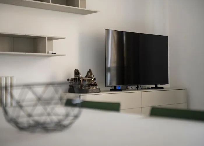 Bright Floor Flat With Balconies & Ac - Loreto & Porta Venezia * Μιλάνο