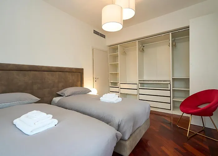 Absolute Luxury Home, 15 Minutes Walk San Siro Apartmán