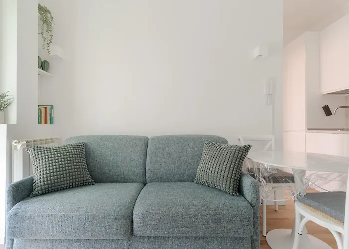 아파트 Guesthost - Comfy Balcony X4 Turro *