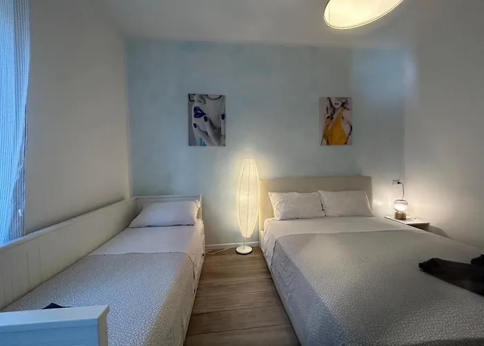In The Loreto Area, Mm1 Pasteur Apartament *