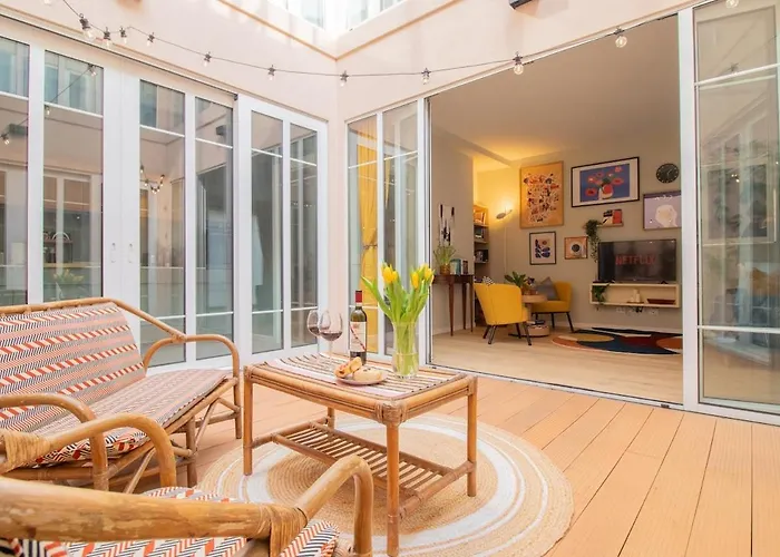 Private Parking In Chinatown - Bright Pearl Milano