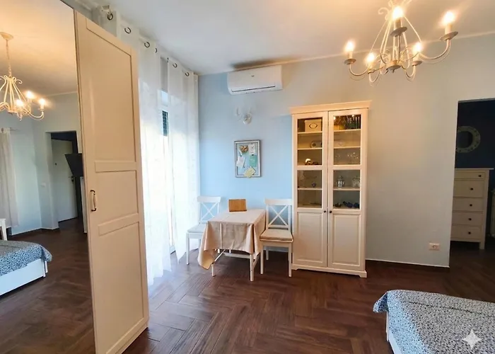 Navigli Iulm Apartman *