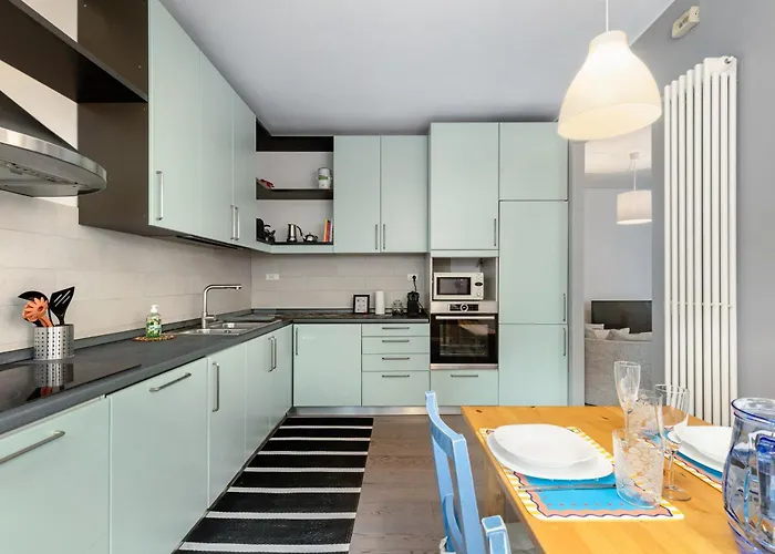 Relaxing Light Space I Santa Giulia I Metro M3 Апартаменты