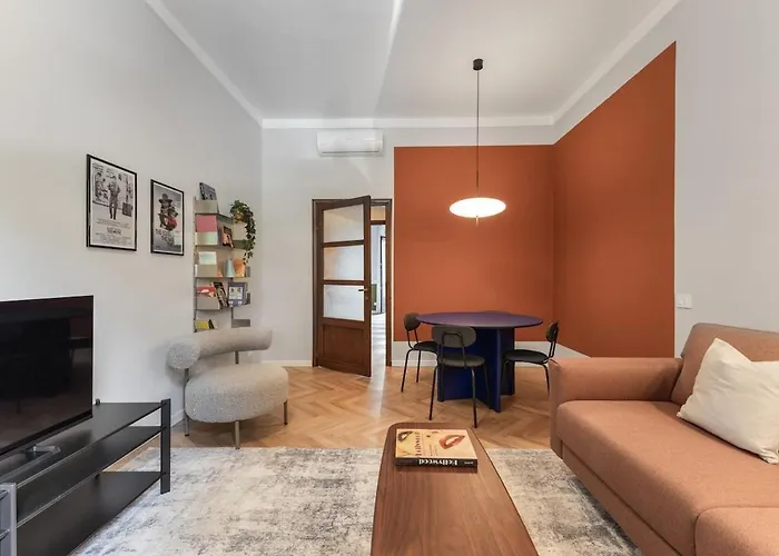 Rosenhome 2 - Vercelli - San Siro - Ippodromo - De Angeli Appartamento