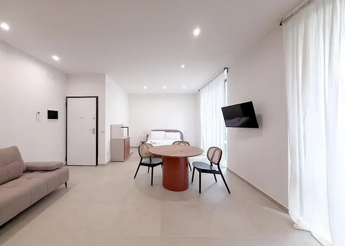 Orange In The Heart Of 아파트 밀라노