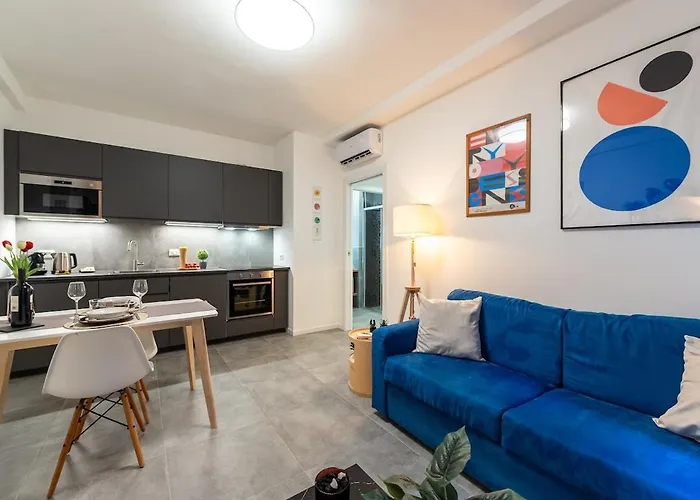 Design - Navigli & Darsena At 2 Min Апартаменты *