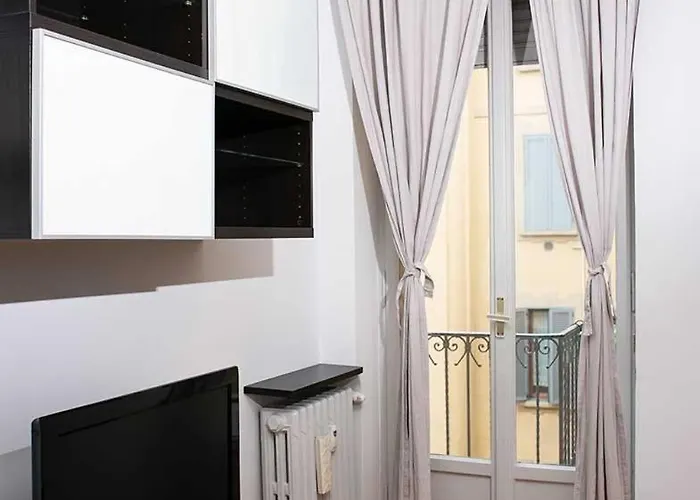 Cozyflat On Metro5 Close To Citylife-arcodellapace Milan