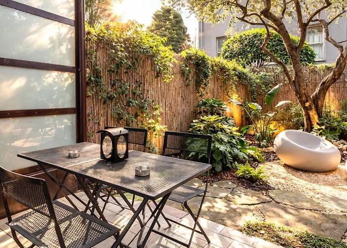 Appartamento Isola Oasis - Loft With Garden & Free Private Garage