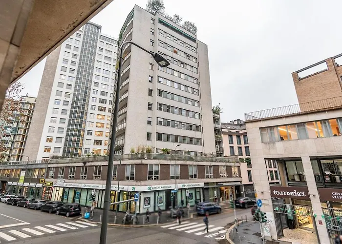 Fara- Train Station 5'-linate Airport 14' 아파트