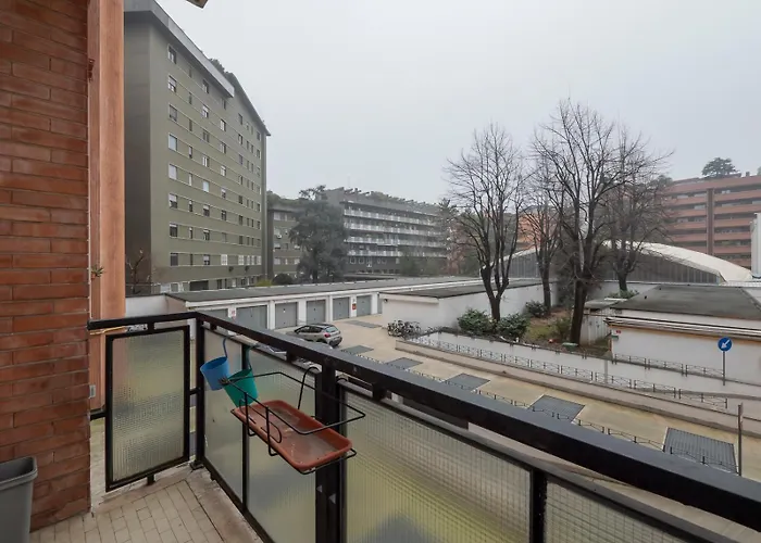 I Host - Nazario Sauro 14 * Mediolan