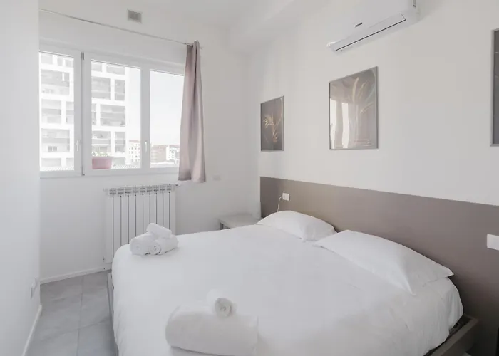 Gohost - Tacito Modern Retreat Milan