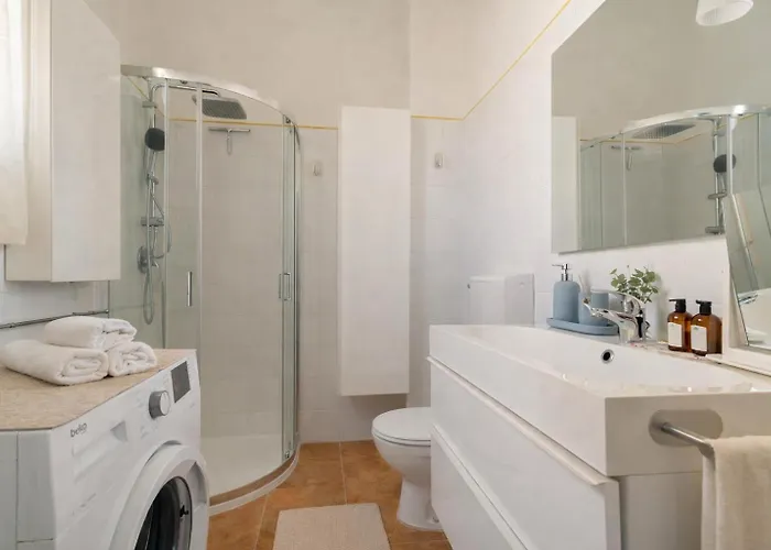 Appartement Ampio Bilo Luminoso - Stazione Loreto M1 M2 Milan