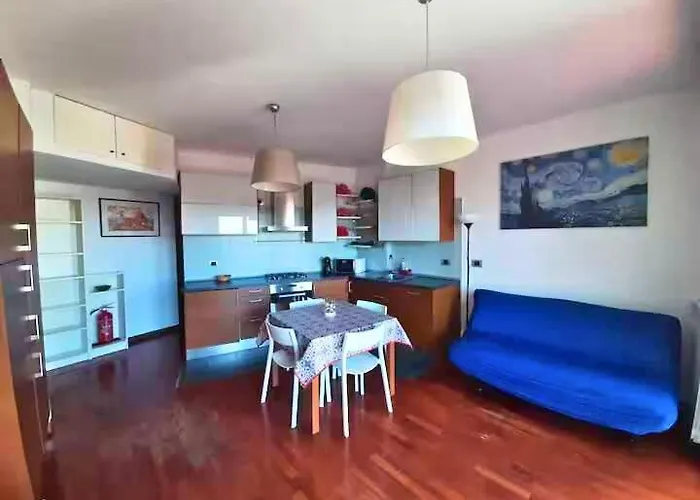 Santa Giulia Bright Two-room With 2 Terraces 公寓 *