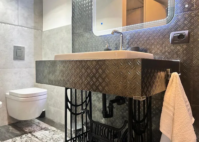 Domusmi Fontanelli 17 Apartamento