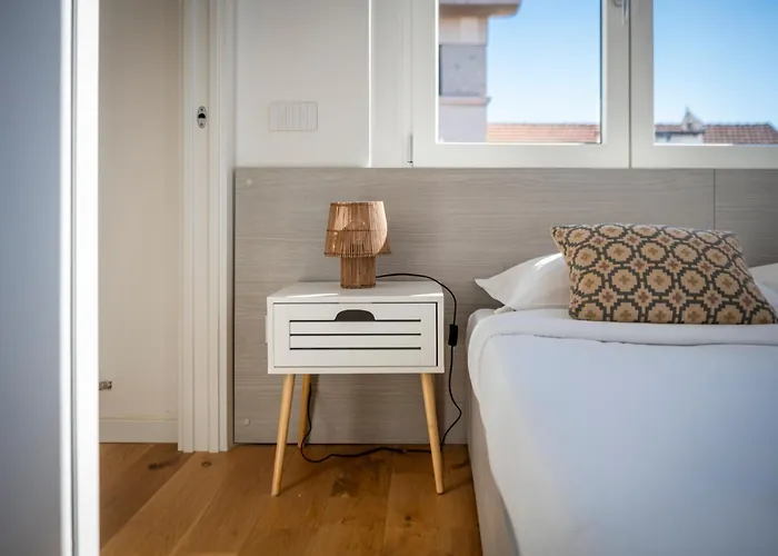 Bright Design - Isola District - Metro M3