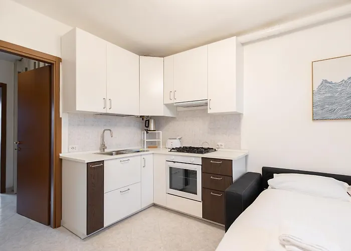 Apartment Moderno Bilocale In Via Tortona A 500m Dai Navigli Mailand
