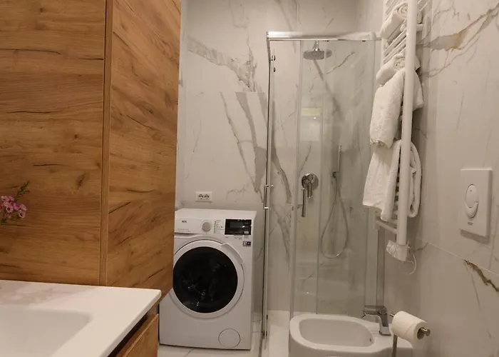 Station - Modern With Balcony * Milano