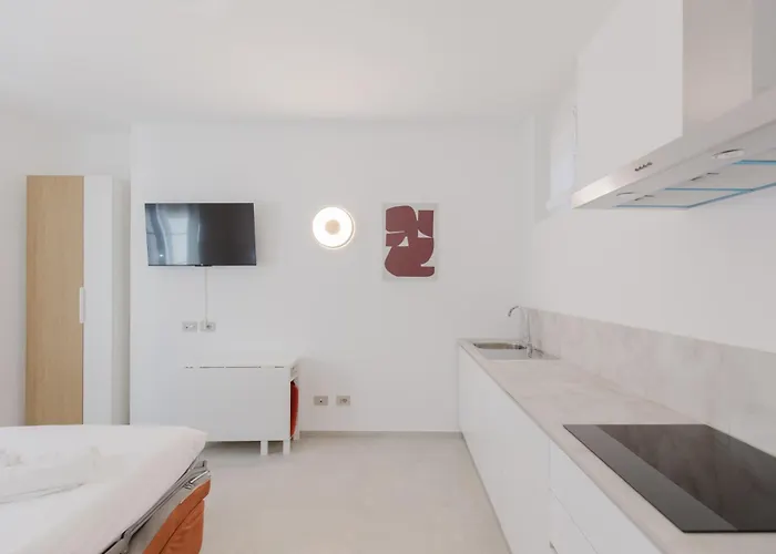 Apartman Gohost - Bright Flat In The New Nolo Area *