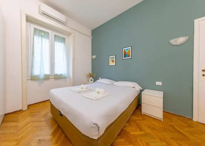 Moscova Garibaldi Elegante Bilocale, Wifi E Comfort Apartment