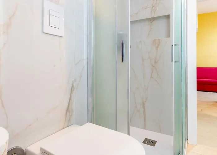 I-host Modern Near Porta Romana Милан
