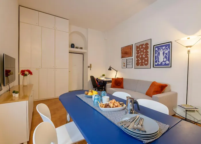 Montevideo, 4 - In The Creative Heart Of *