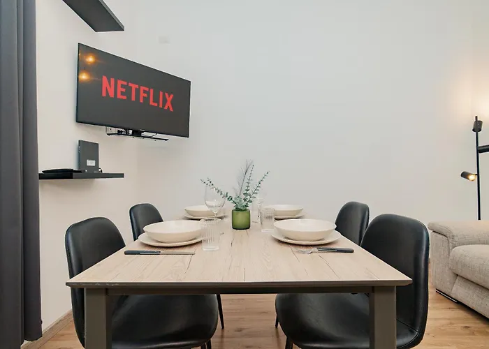 아파트 Palazzi - Silenzioso In Porta Venezia