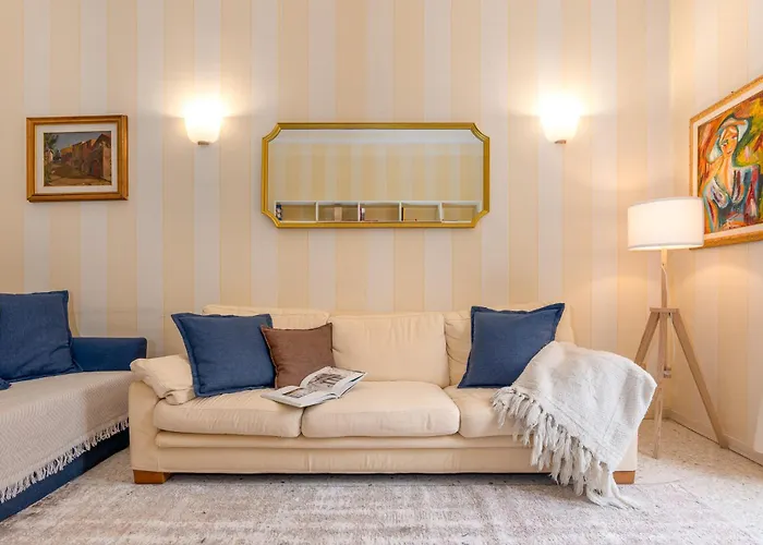 Three-room Flat With Balcony In Porta Romana